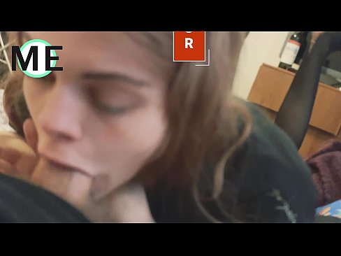 ❤️ Dick tal-gerżuma, pantyhose mqatta u tkaken imqattgħin sbieħ li jiltaqgħu ❤️❌ Porn sabiħ lilna